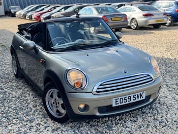 Used MINI Convertible 2009 for sale - 79645045: Photo