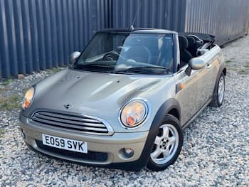 Used MINI Convertible 2009 for sale - 79645045: Photo