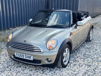 Used MINI Convertible 2009 for sale - 79645045: Photo