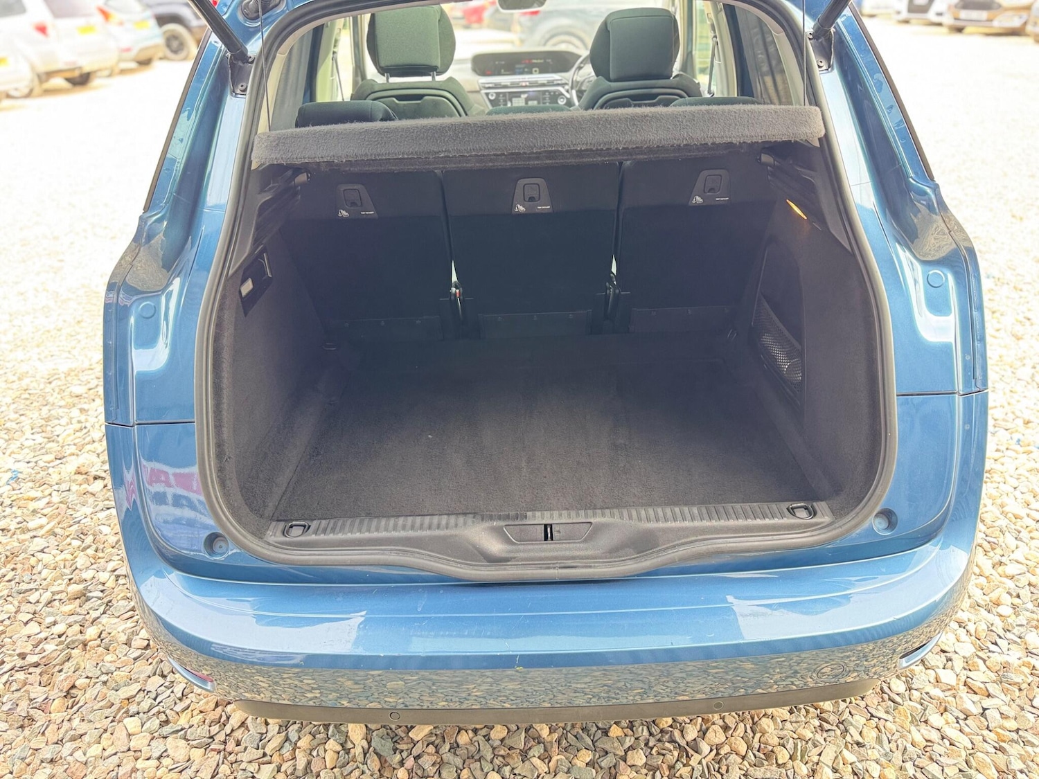 Used Citroen C4 Picasso 2015 for sale - 76607290: Photo 23