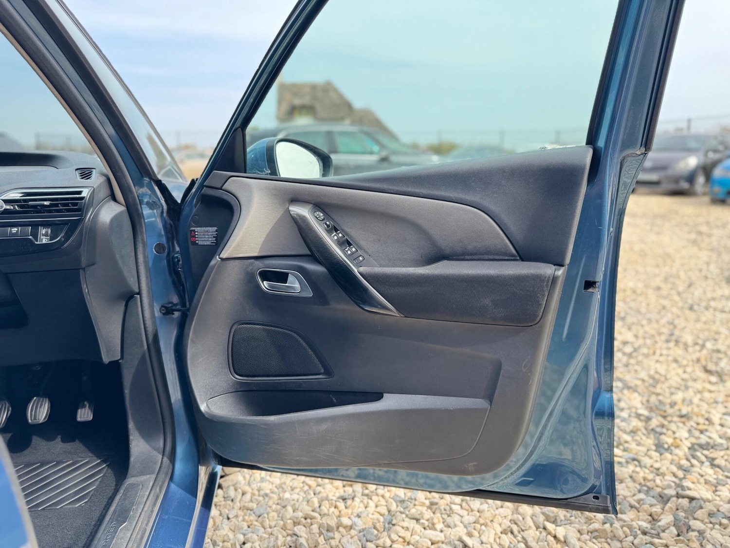 Used Citroen C4 Picasso 2015 for sale - 76607290: Photo 29