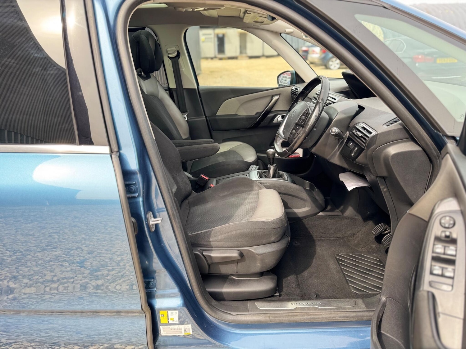 Used Citroen C4 Picasso 2015 for sale - 76607290: Photo 33