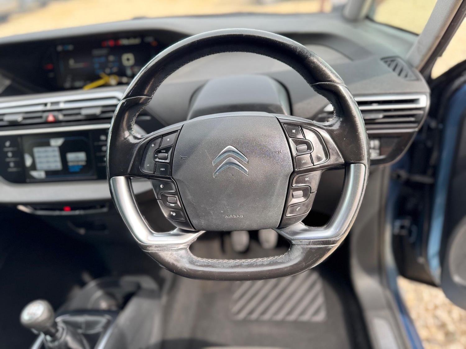 Used Citroen C4 Picasso 2015 for sale - 76607290: Photo 34