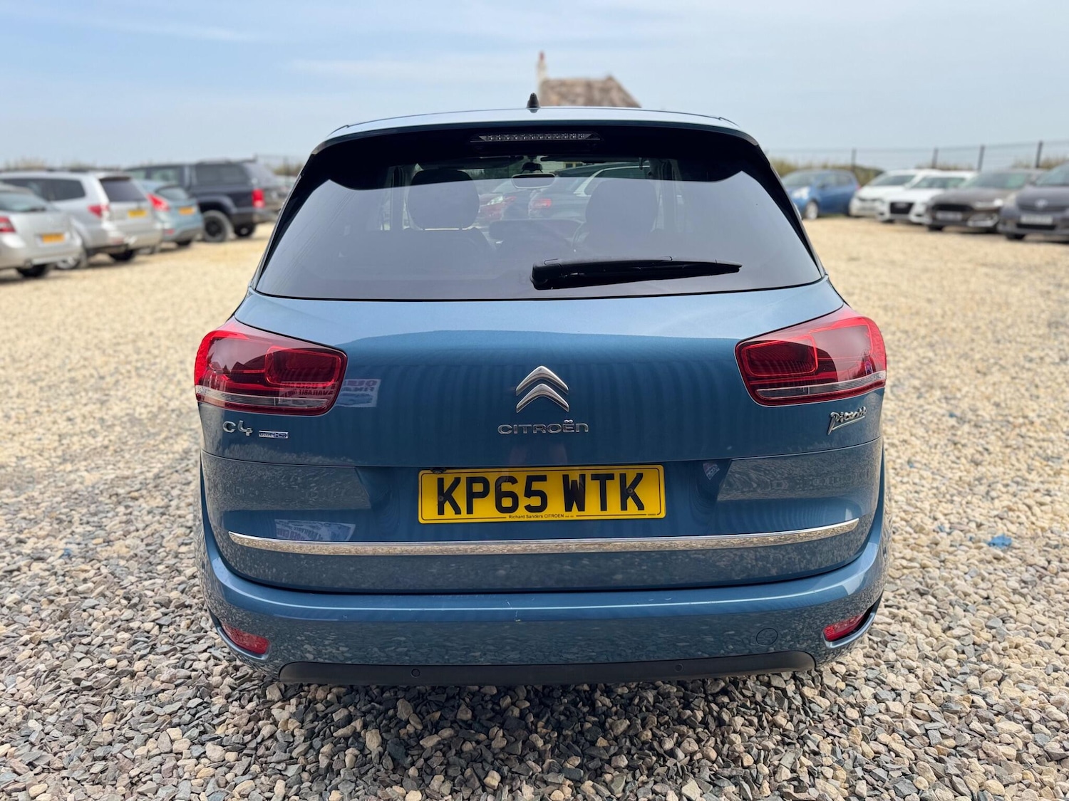 Used Citroen C4 Picasso 2015 for sale - 76607290: Photo 8