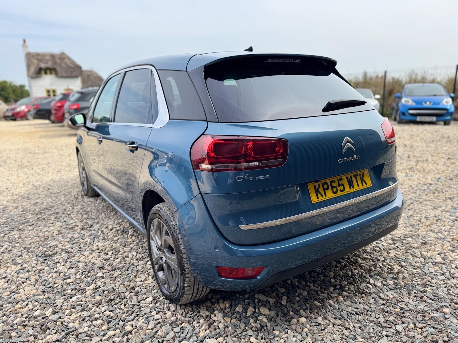 Used Citroen C4 Picasso 2015 for sale - 76607290: Photo 9