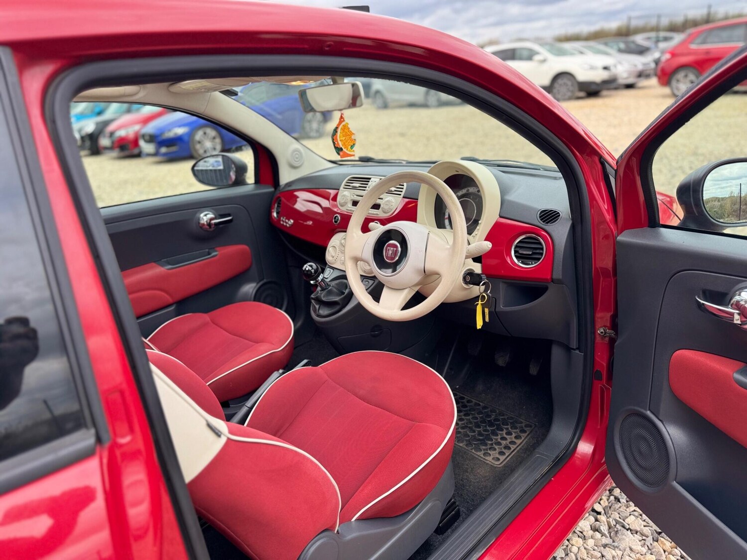 Used Fiat 500C 2011 for sale - 76867027: Photo 21