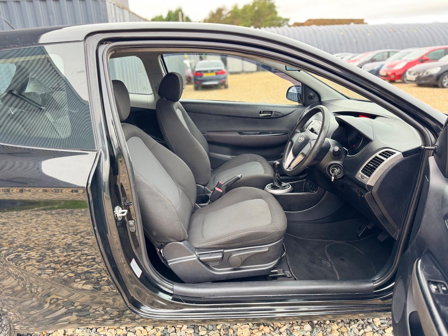 Used Hyundai i20 2010 for sale - 76867028: Photo 20