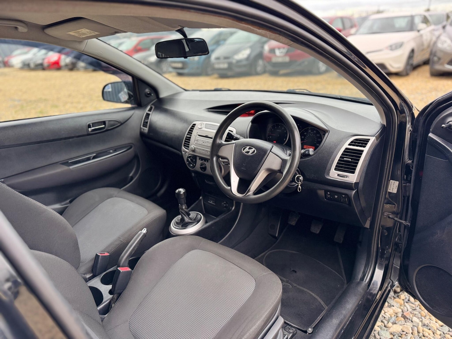 Used Hyundai i20 2010 for sale - 76867028: Photo 21