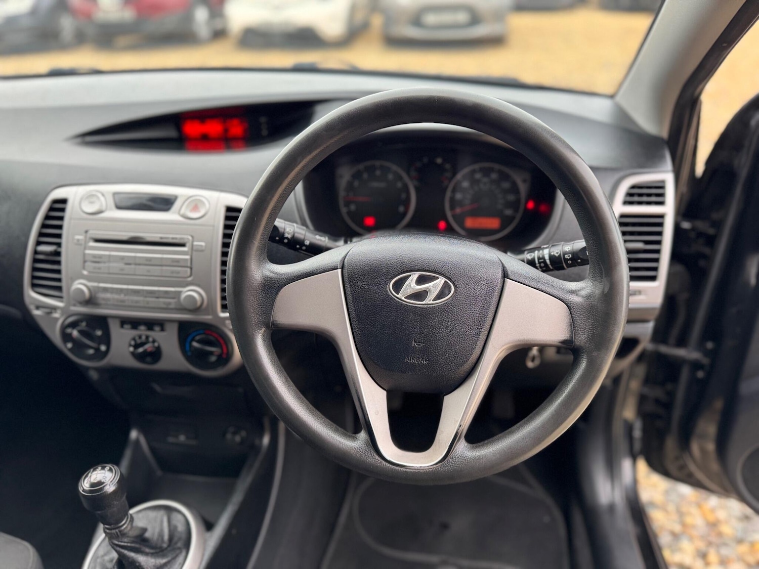 Used Hyundai i20 2010 for sale - 76867028: Photo 23