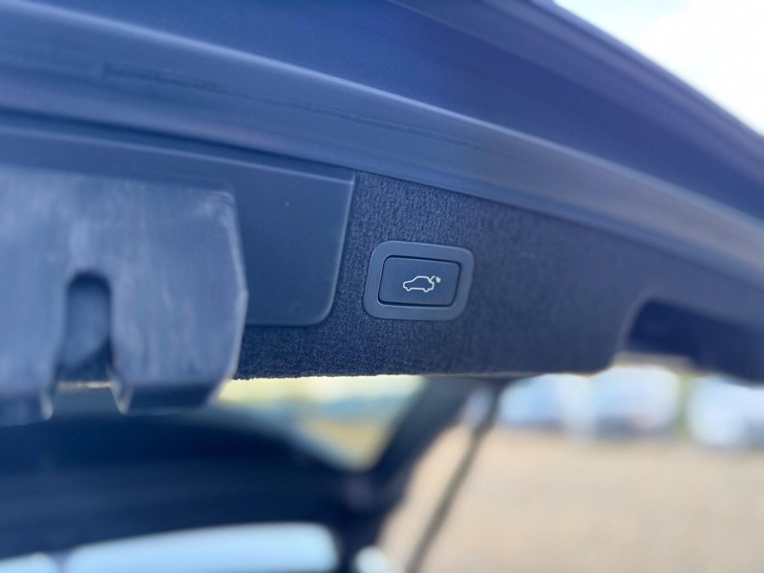 Used Jaguar XF 2013 for sale - 76607347: Photo 19