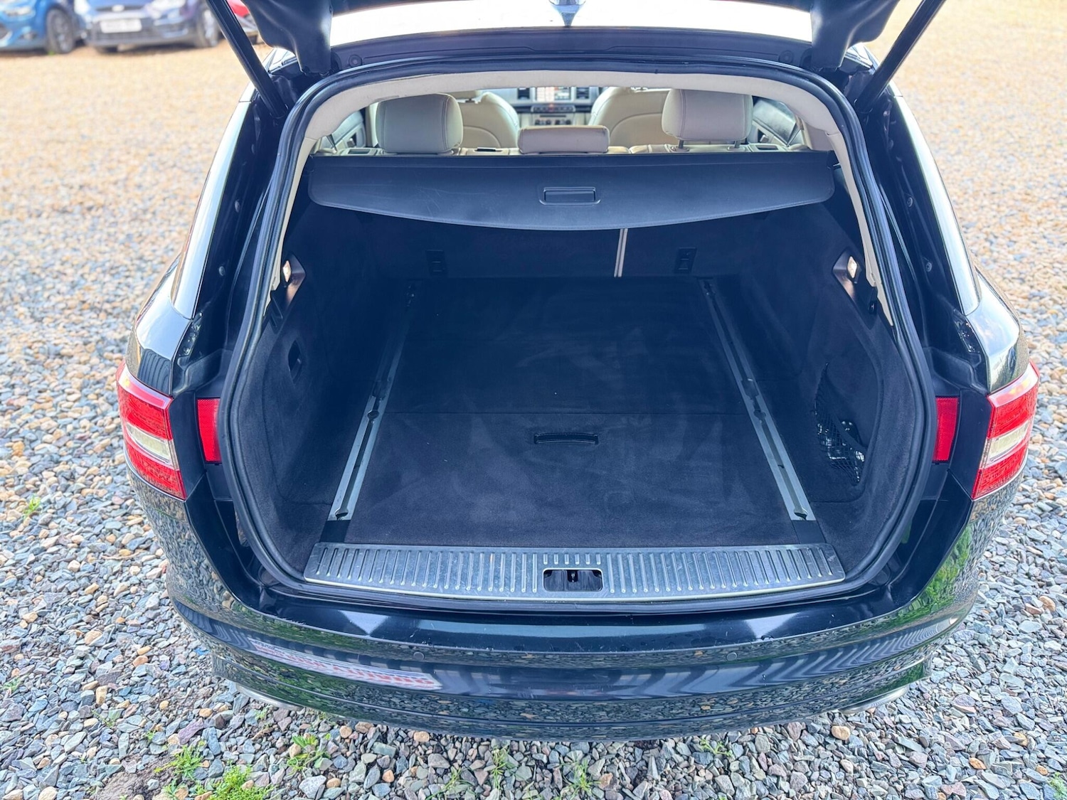 Used Jaguar XF 2013 for sale - 76607347: Photo 33