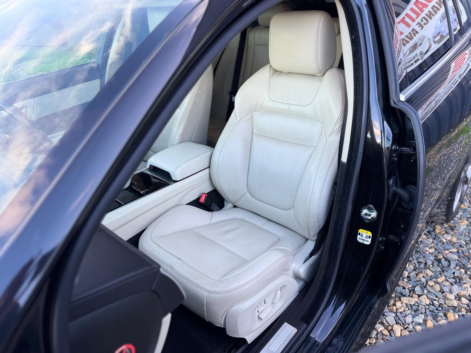 Used Jaguar XF 2013 for sale - 76607347: Photo 35