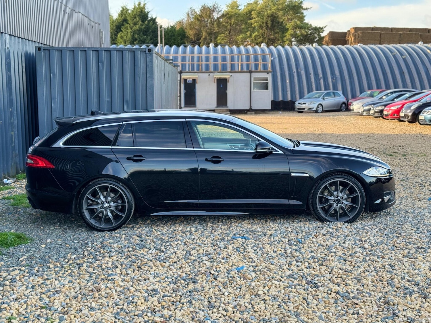 Used Jaguar XF 2013 for sale - 76607347: Photo 9