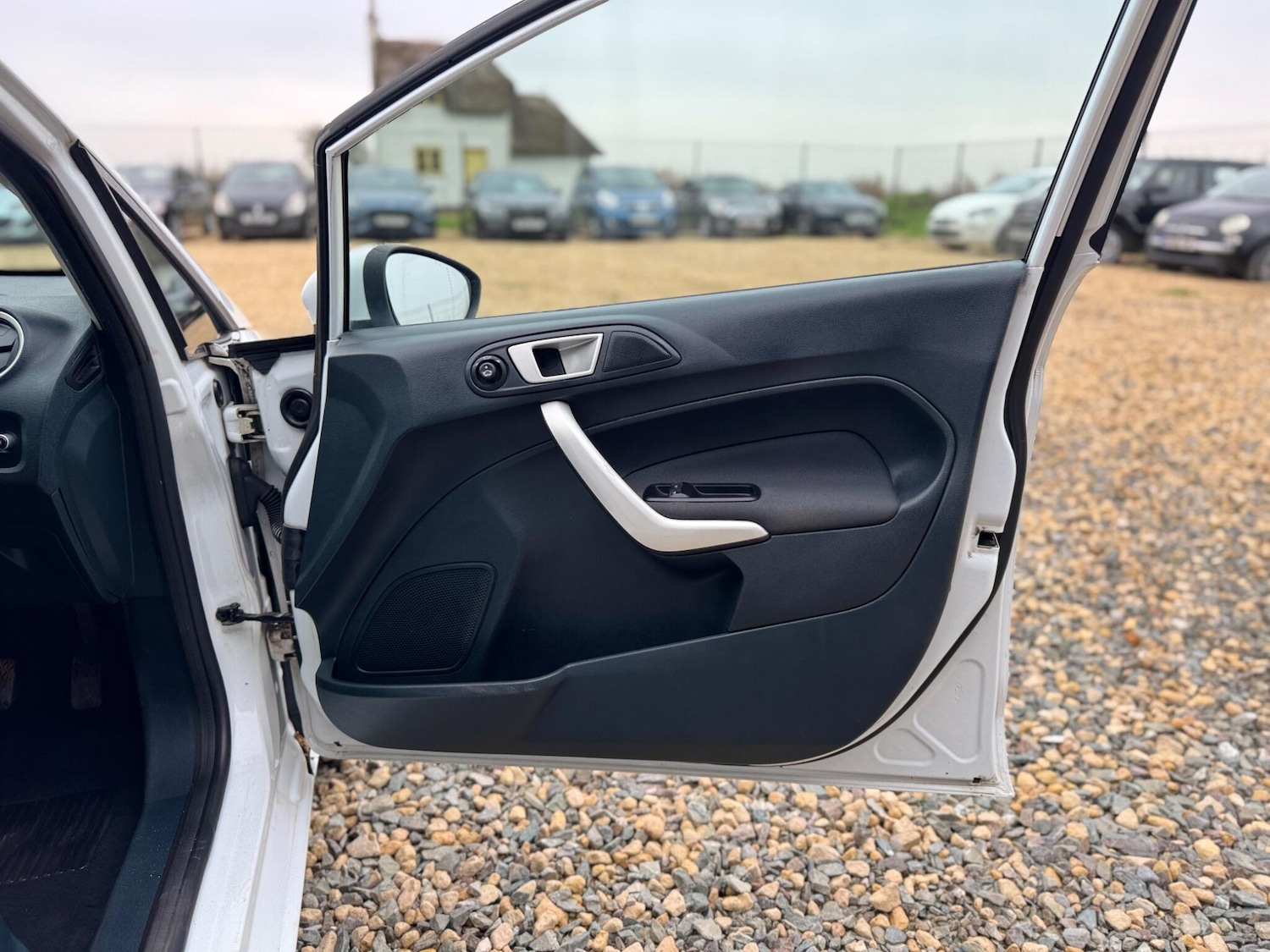 Used Ford Fiesta 2012 for sale - 77440021: Photo 22