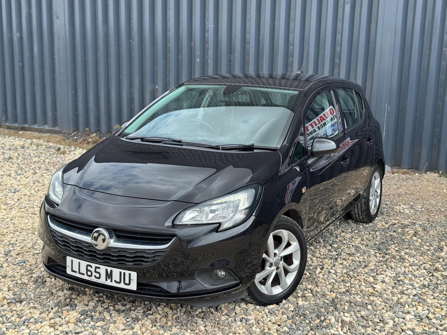 Used Vauxhall Corsa 2015 for sale - 76607270: Photo 2