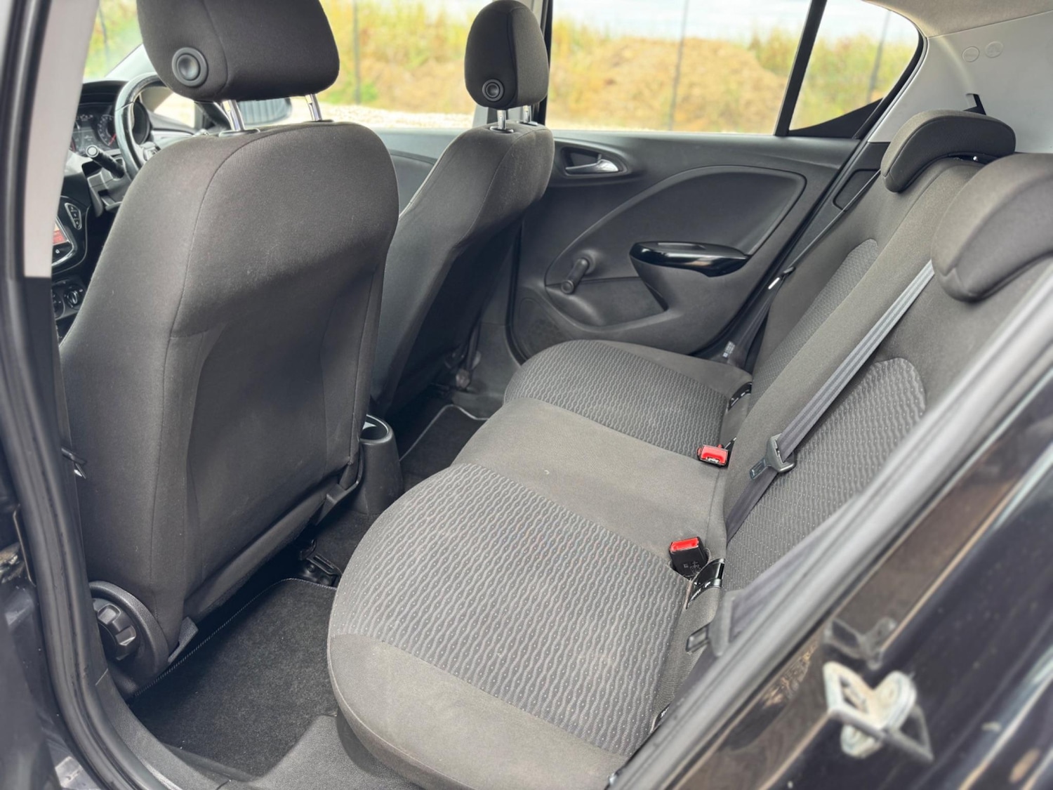 Used Vauxhall Corsa 2015 for sale - 76607270: Photo 8