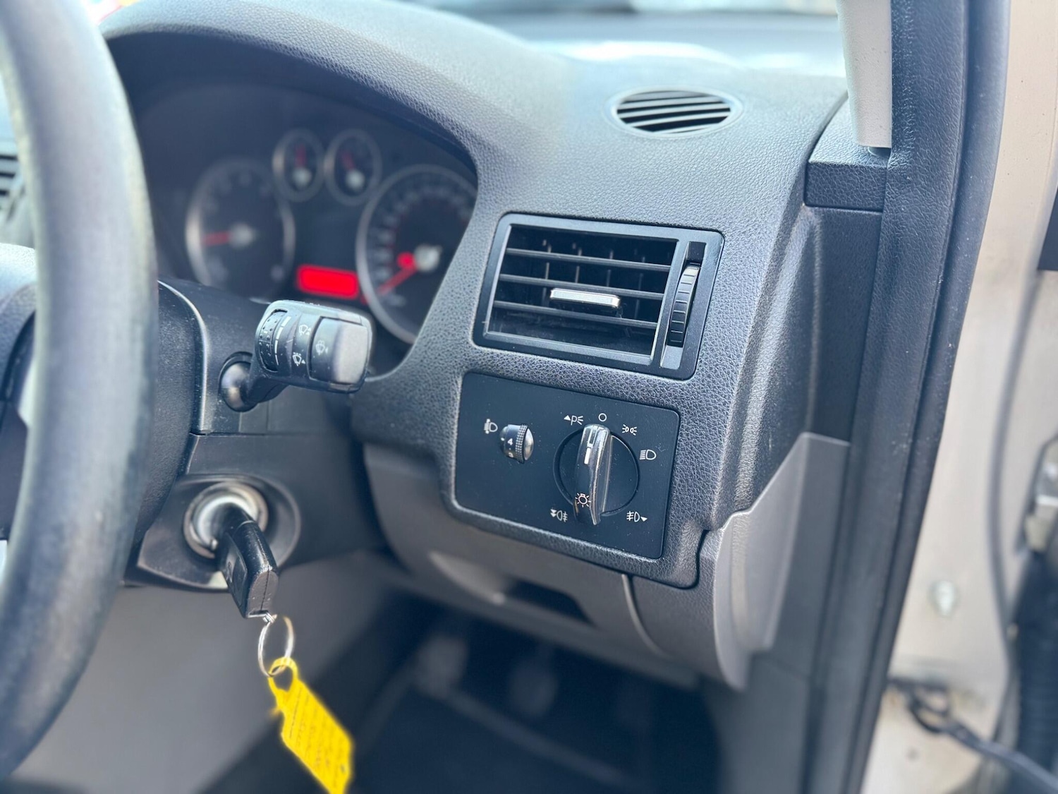 Used Ford C-Max 2007 for sale - 76867021: Photo 19