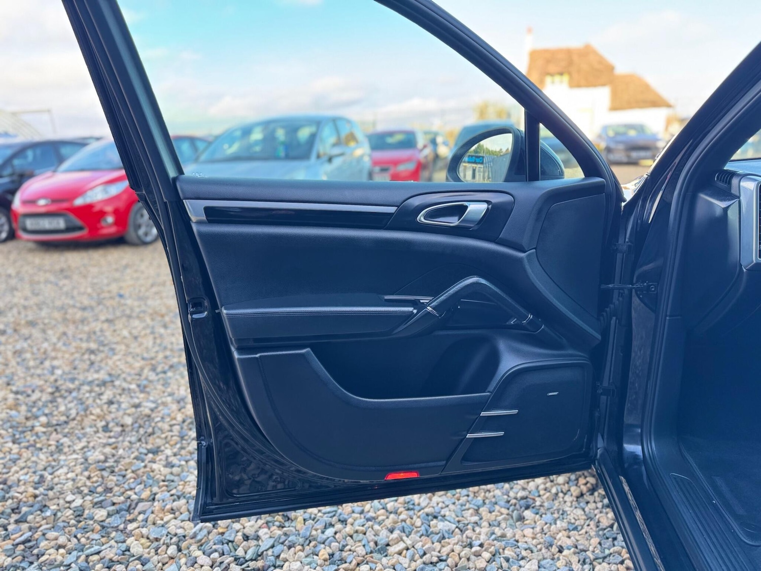 Used Porsche Cayenne 2010 for sale - 77237581: Photo 20