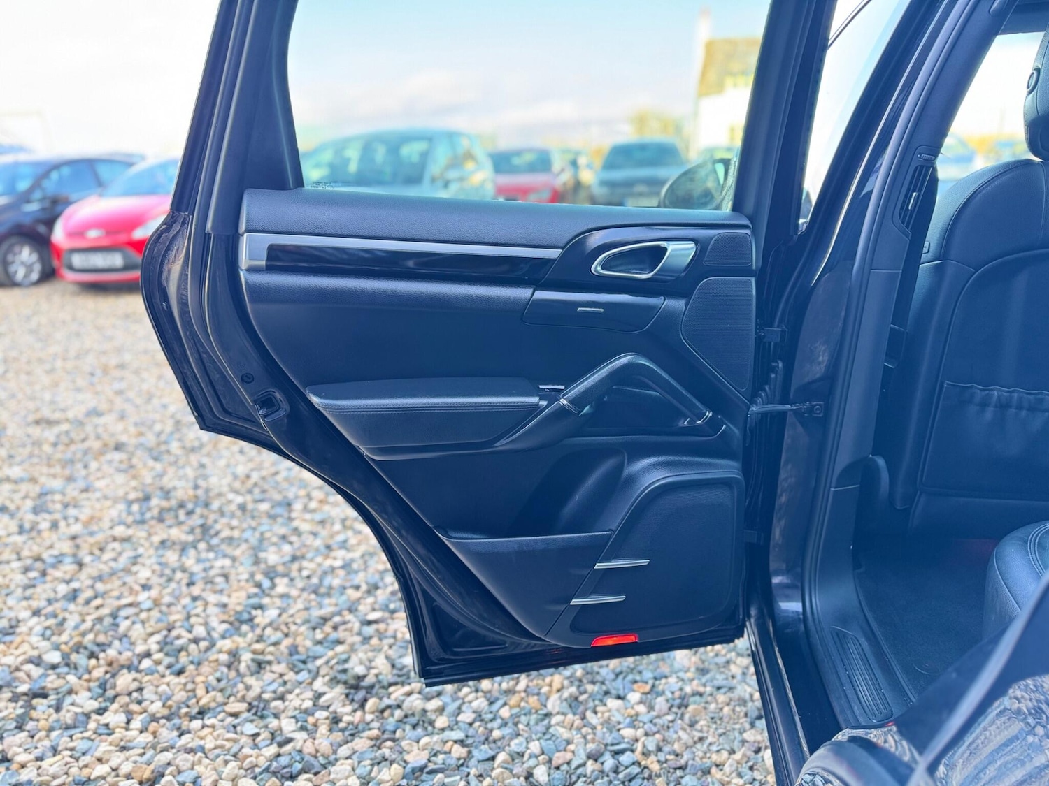 Used Porsche Cayenne 2010 for sale - 77237581: Photo 21