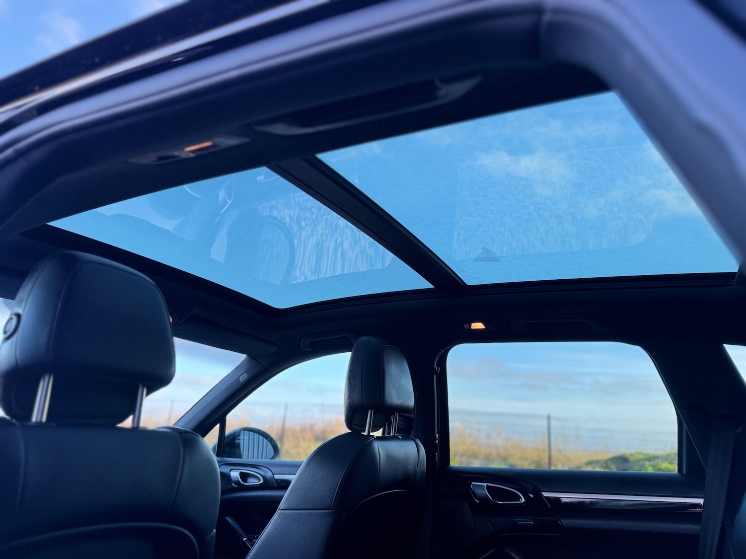 Used Porsche Cayenne 2010 for sale - 77237581: Photo 32