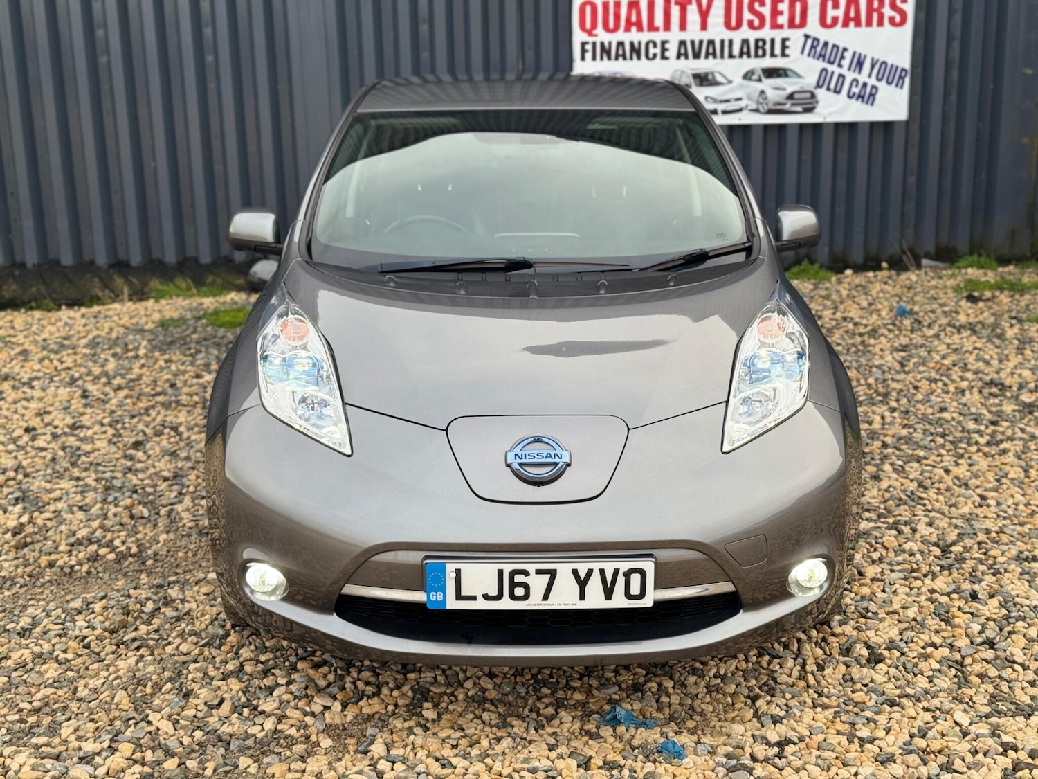 Used Nissan Leaf for sale - 77215915: Photo 2