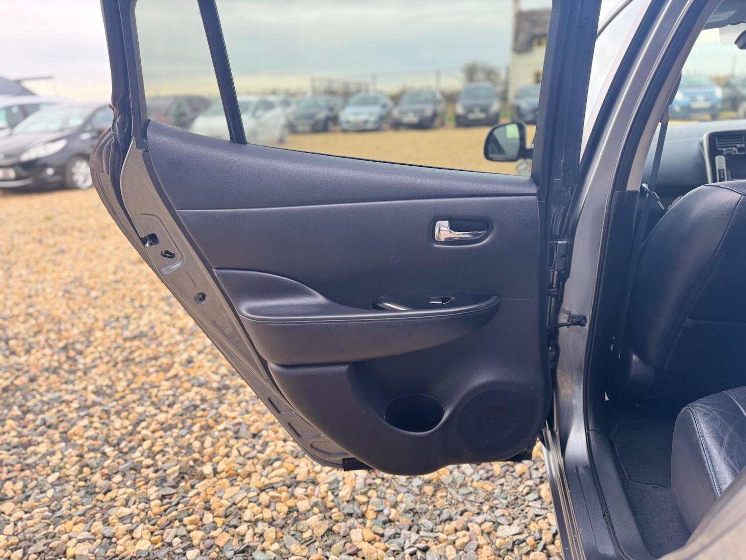 Used Nissan Leaf for sale - 77215915: Photo 22