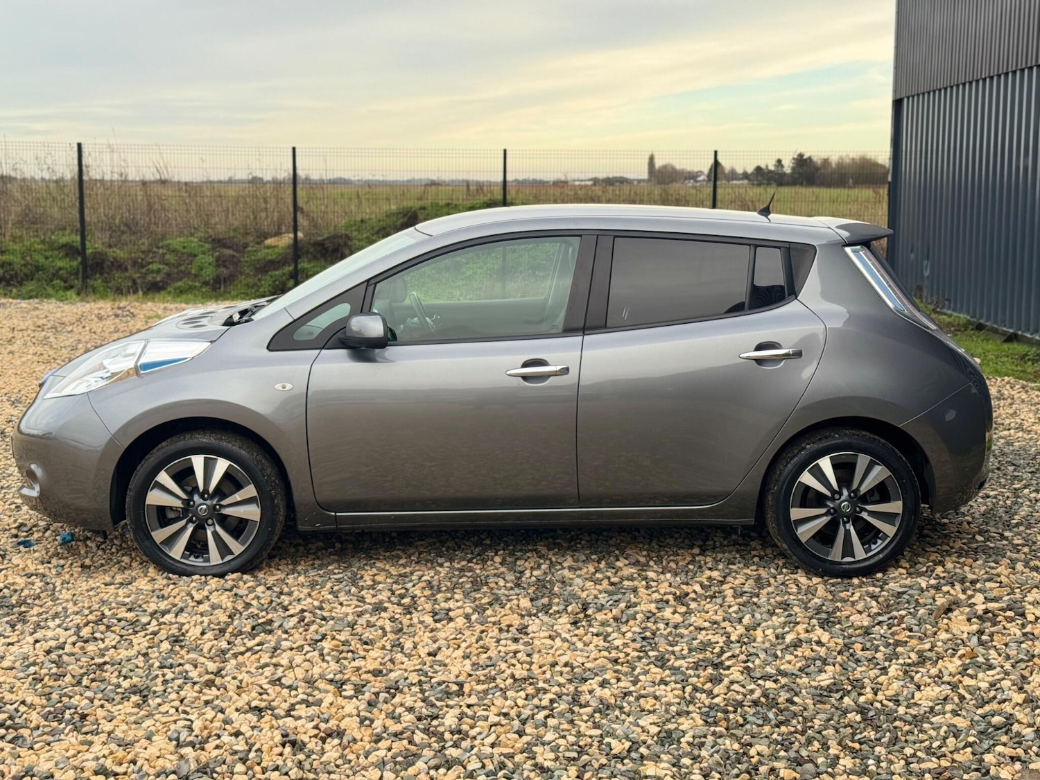 Used Nissan Leaf for sale - 77215915: Photo 7