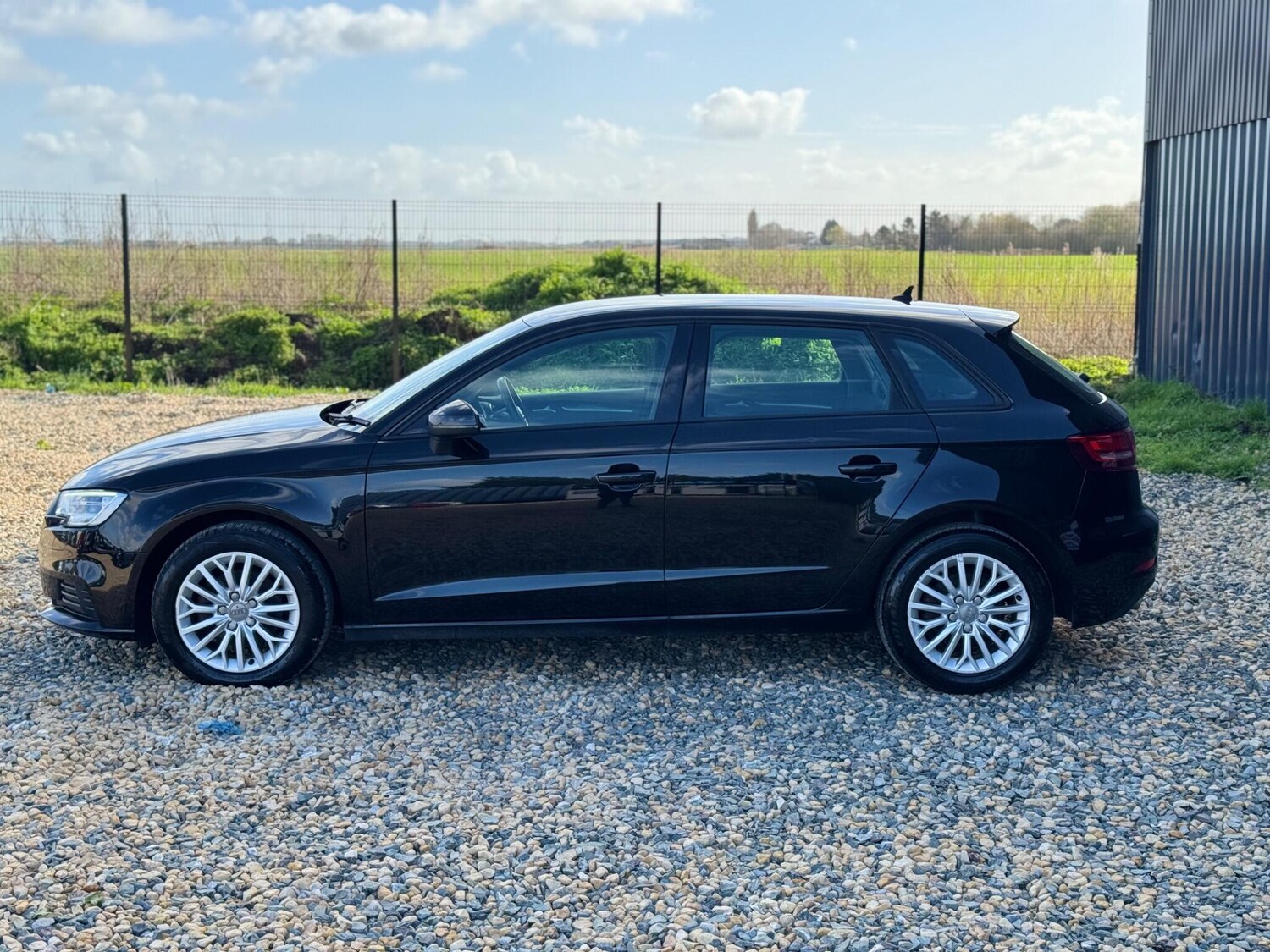 Used Audi A3 2016 for sale - 77839364: Photo 7