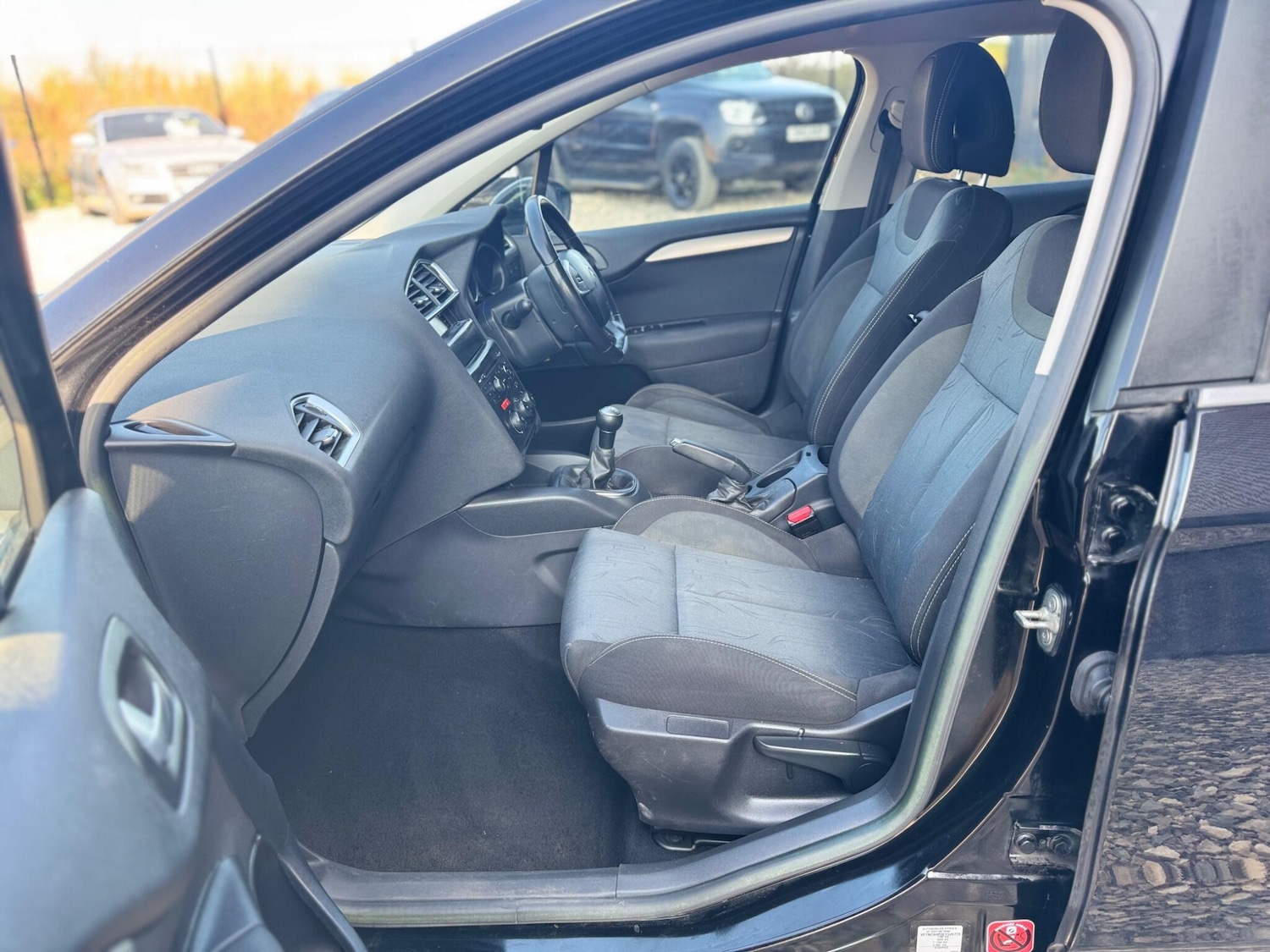 Used Citroen C4 2014 for sale - 76608480: Photo 15