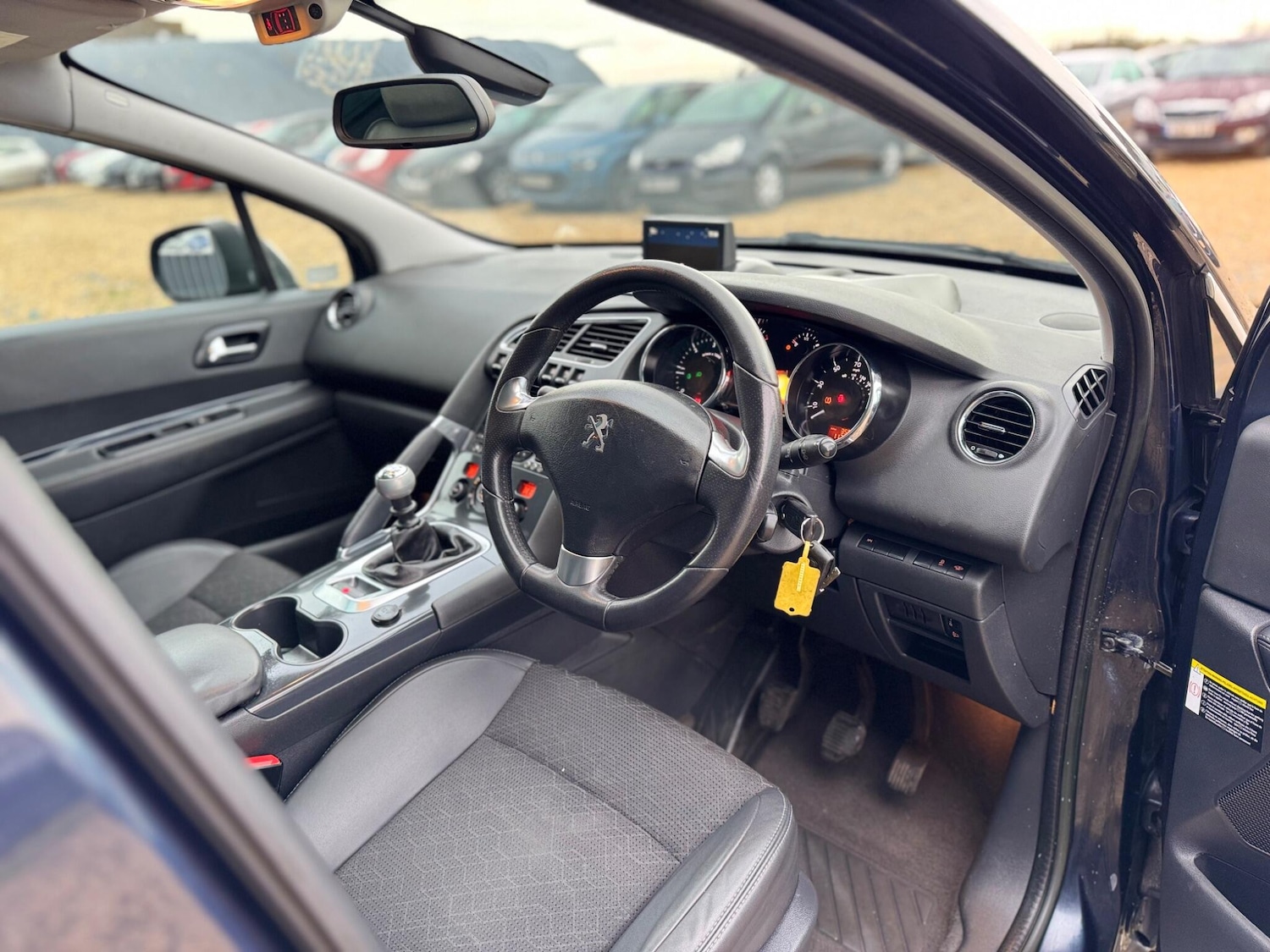 Used Peugeot 3008 2014 for sale - 76887401: Photo 11