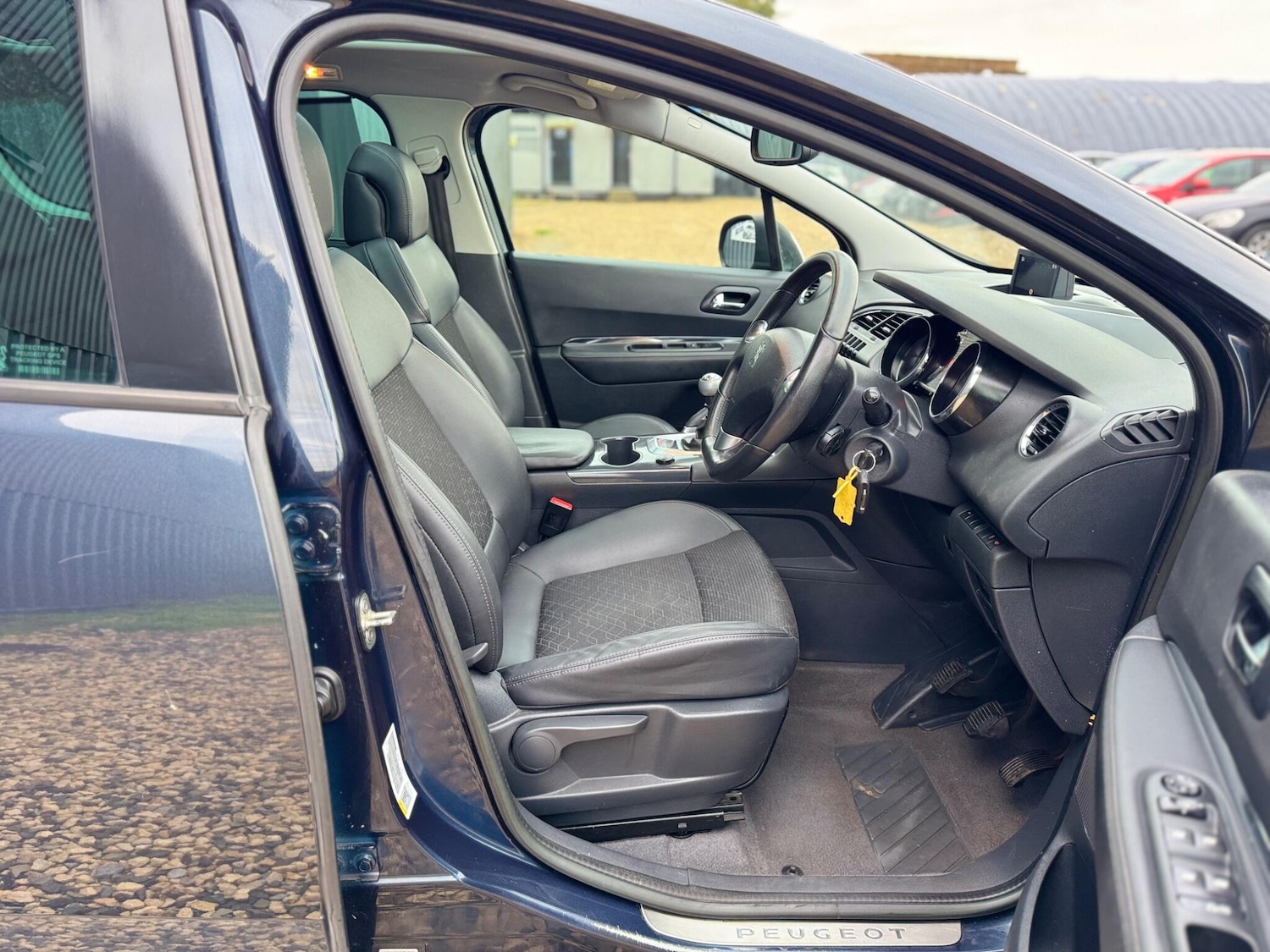 Used Peugeot 3008 2014 for sale - 76887401: Photo 14