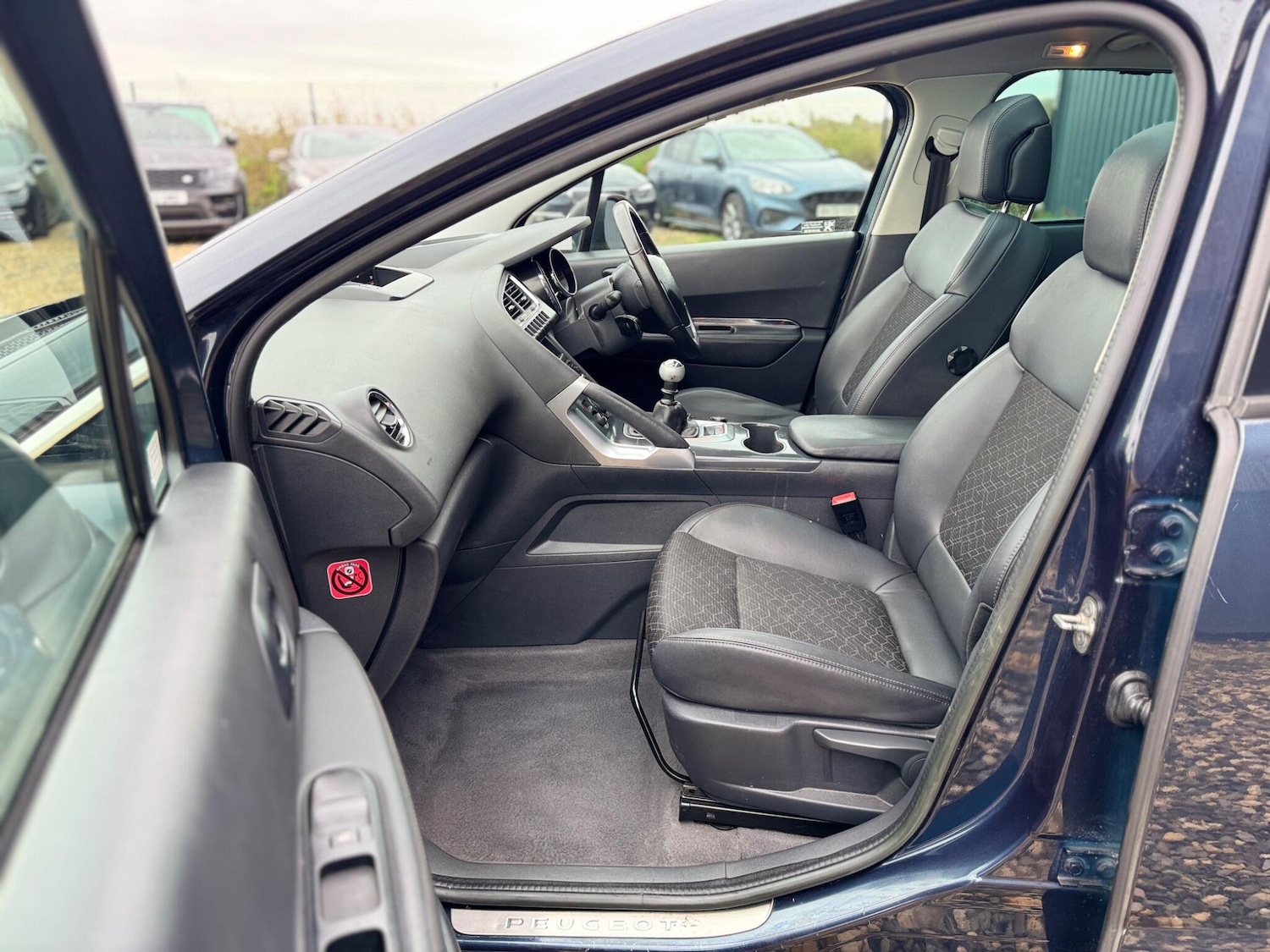 Used Peugeot 3008 2014 for sale - 76887401: Photo 35