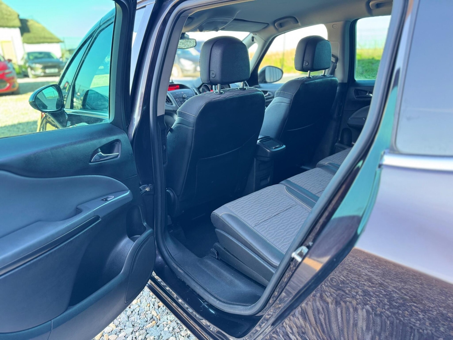 Used Vauxhall Zafira 2014 for sale - 77924897: Photo 18