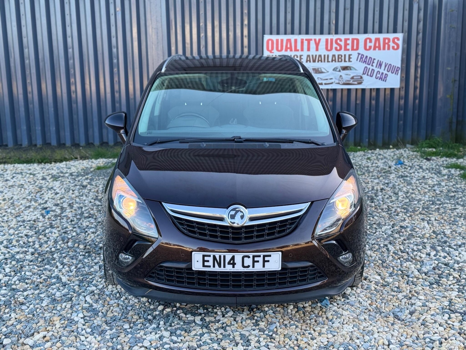 Used Vauxhall Zafira 2014 for sale - 77924897: Photo 2