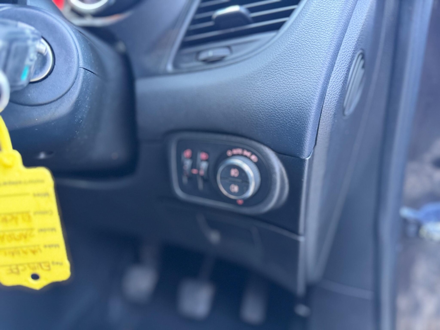 Used Vauxhall Zafira 2014 for sale - 77924897: Photo 22