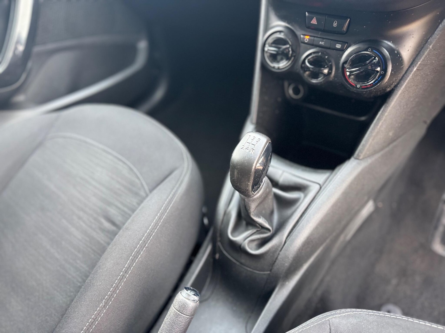 Used Peugeot 208 2021 for sale - 77230312: Photo 12