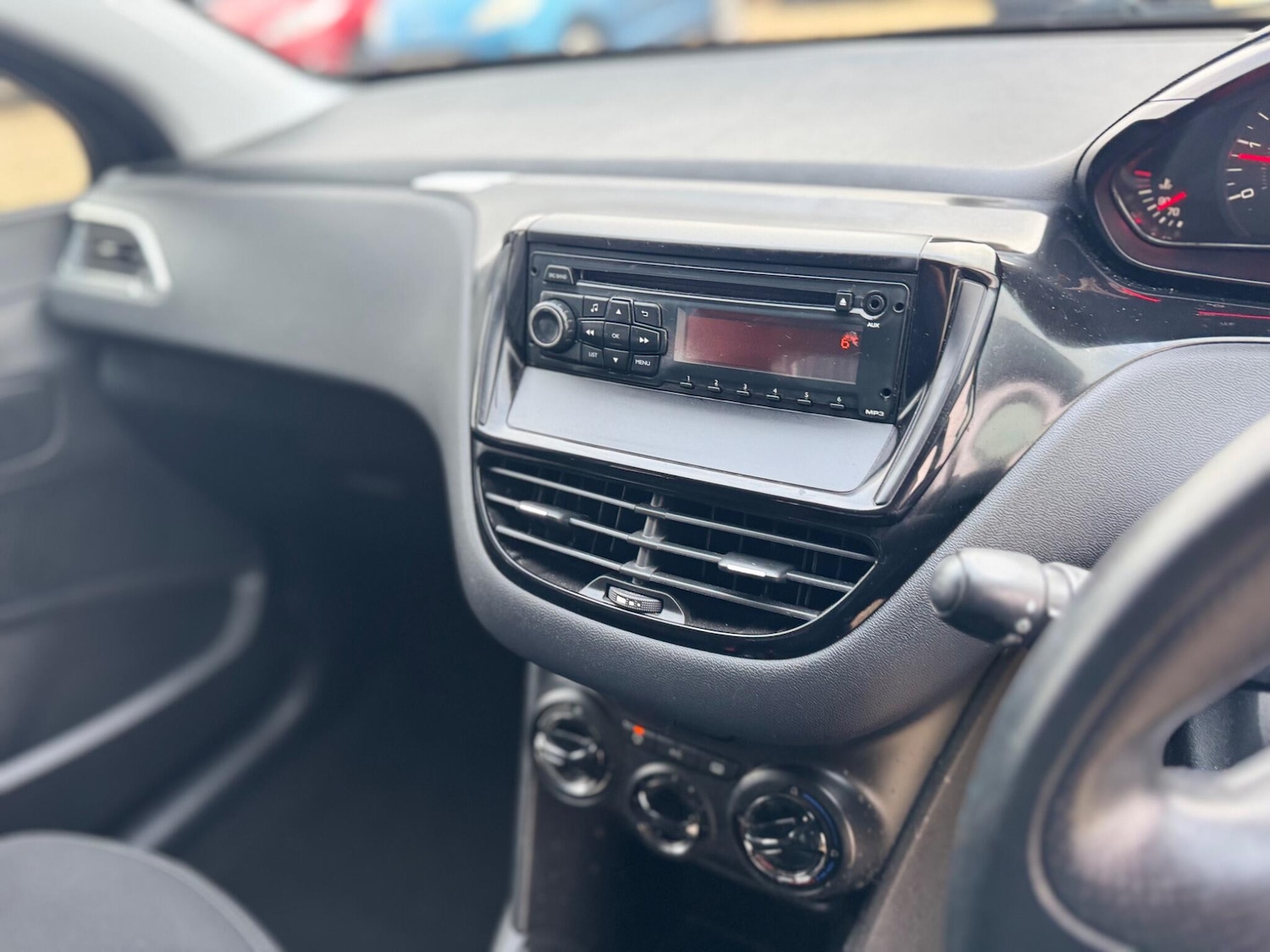 Used Peugeot 208 2021 for sale - 77230312: Photo 13