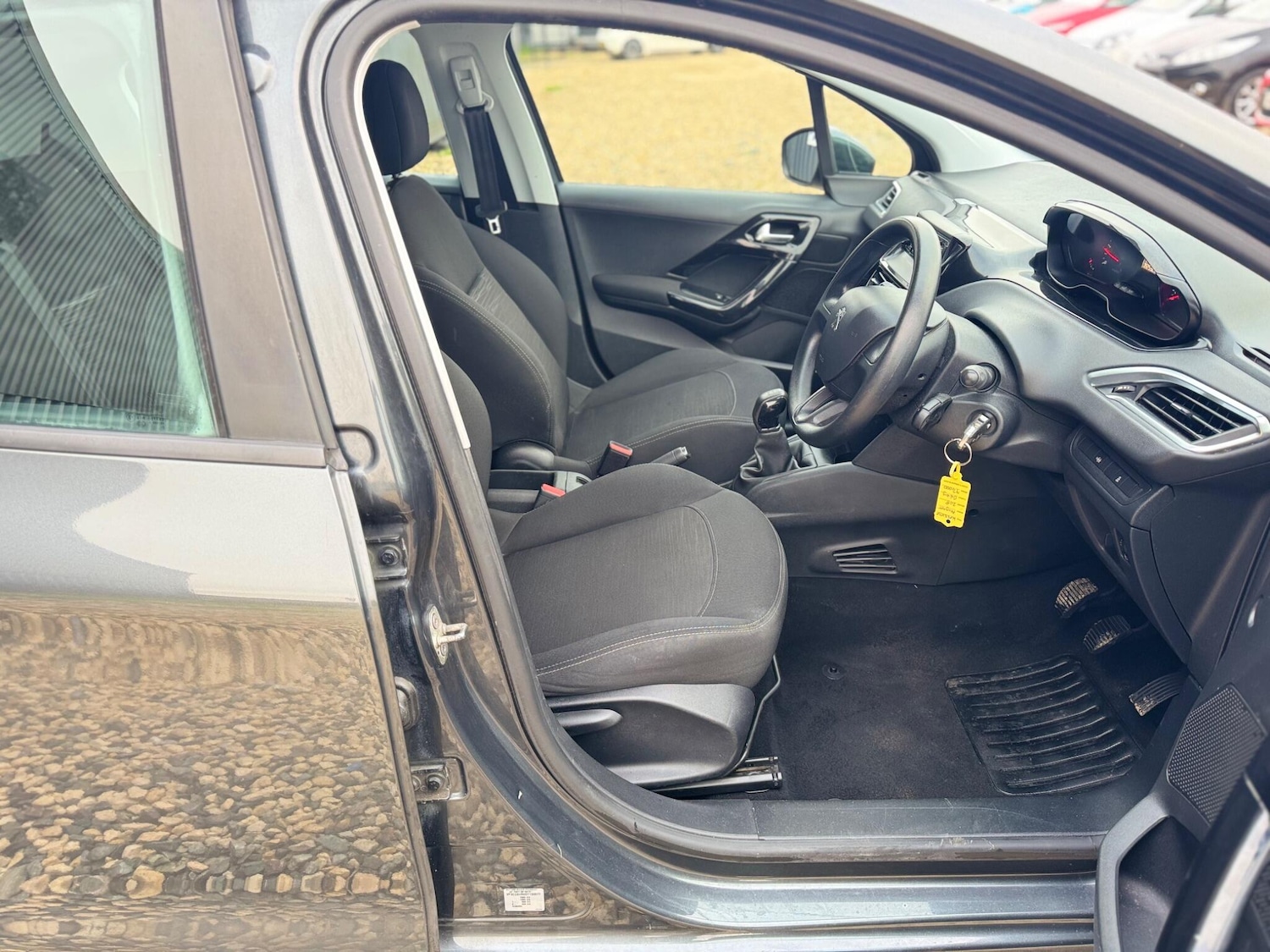 Used Peugeot 208 2021 for sale - 77230312: Photo 14