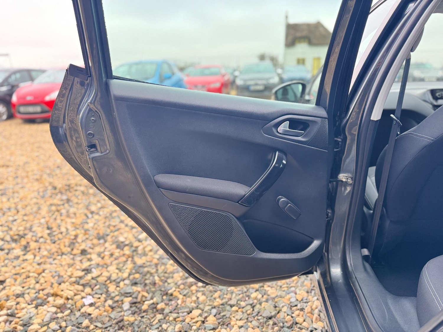 Used Peugeot 208 2021 for sale - 77230312: Photo 19