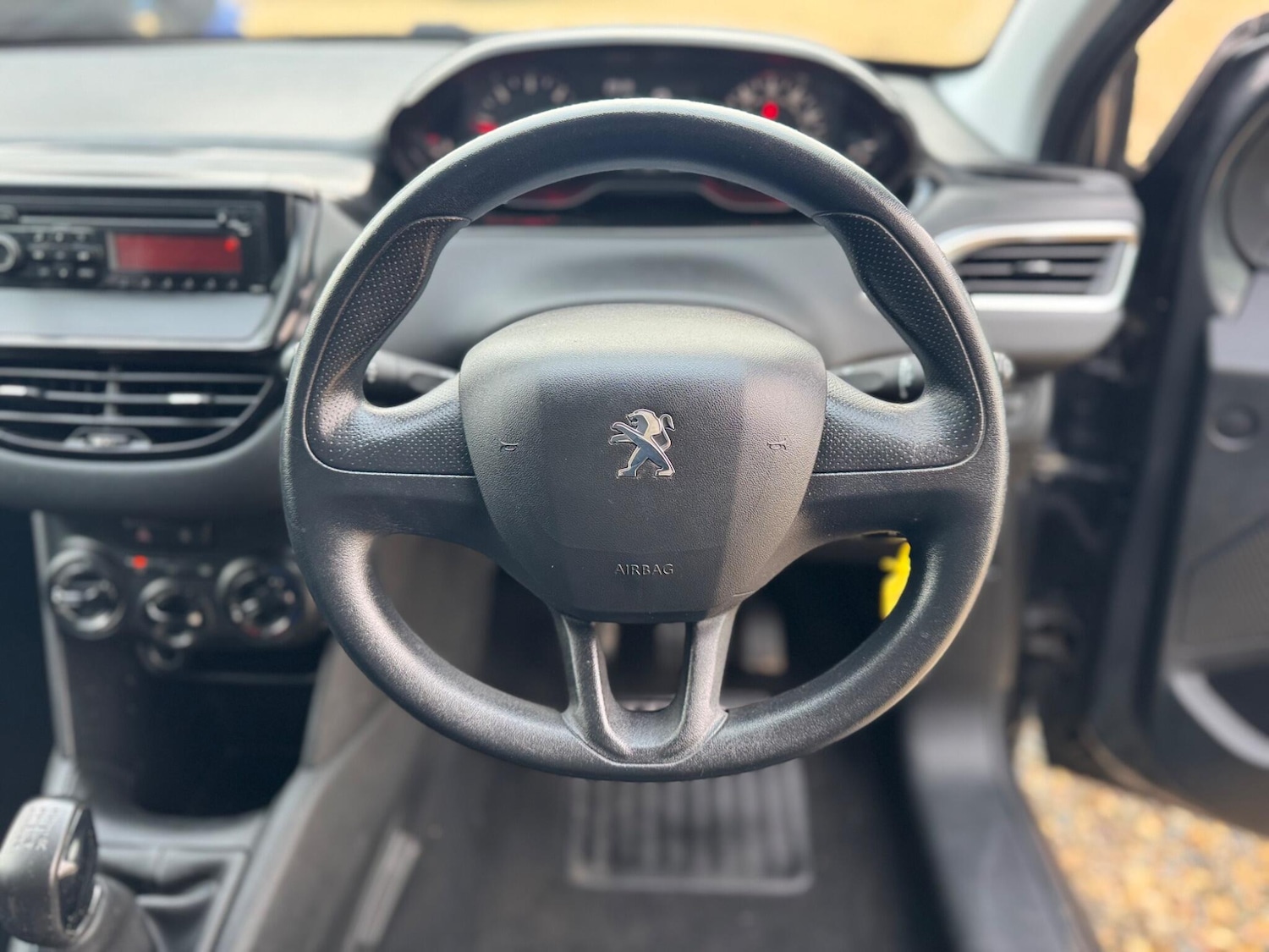 Used Peugeot 208 2021 for sale - 77230312: Photo 29