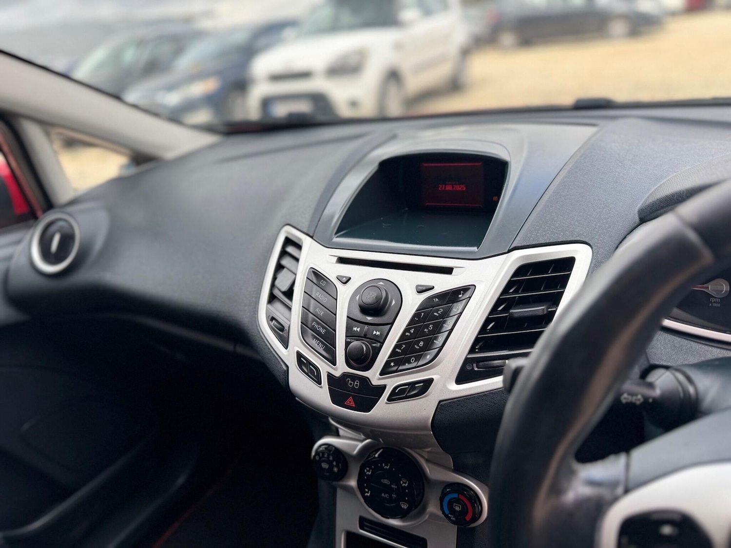 Used Ford Fiesta 2012 for sale - 76607483: Photo 23