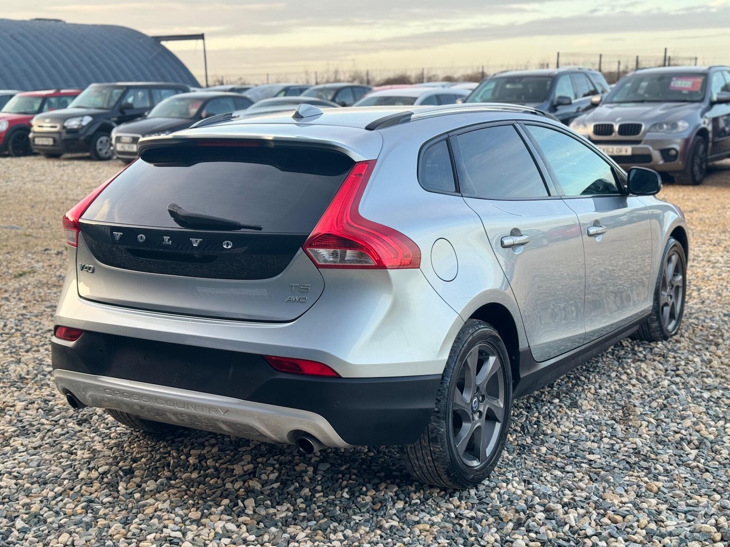 Used Volvo V40 Cross Country for sale - 78086897: Photo 10