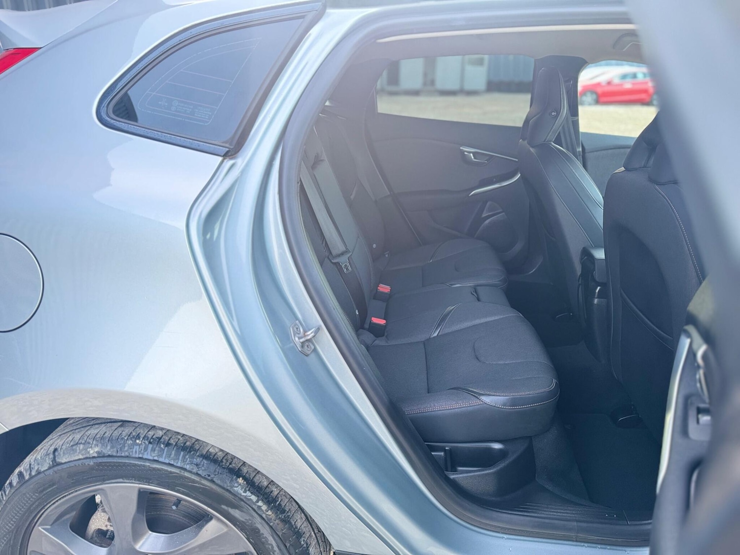 Used Volvo V40 Cross Country for sale - 78086897: Photo 16