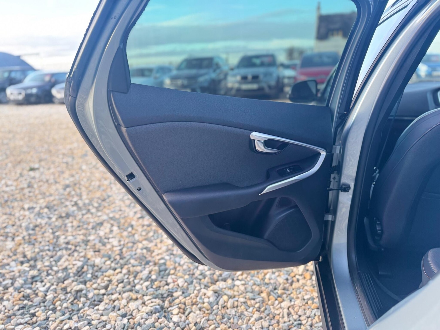 Used Volvo V40 Cross Country for sale - 78086897: Photo 20