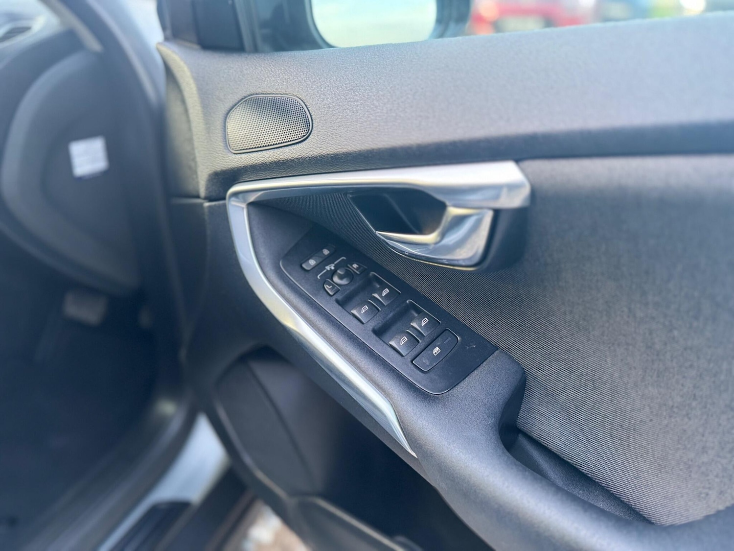 Used Volvo V40 Cross Country for sale - 78086897: Photo 23