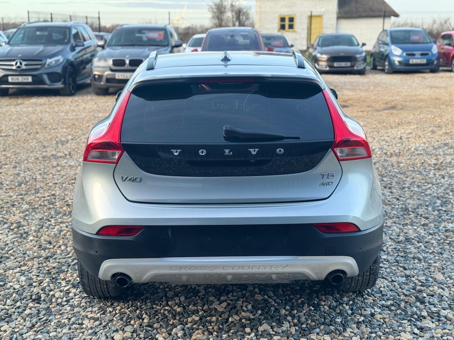 Used Volvo V40 Cross Country for sale - 78086897: Photo 33