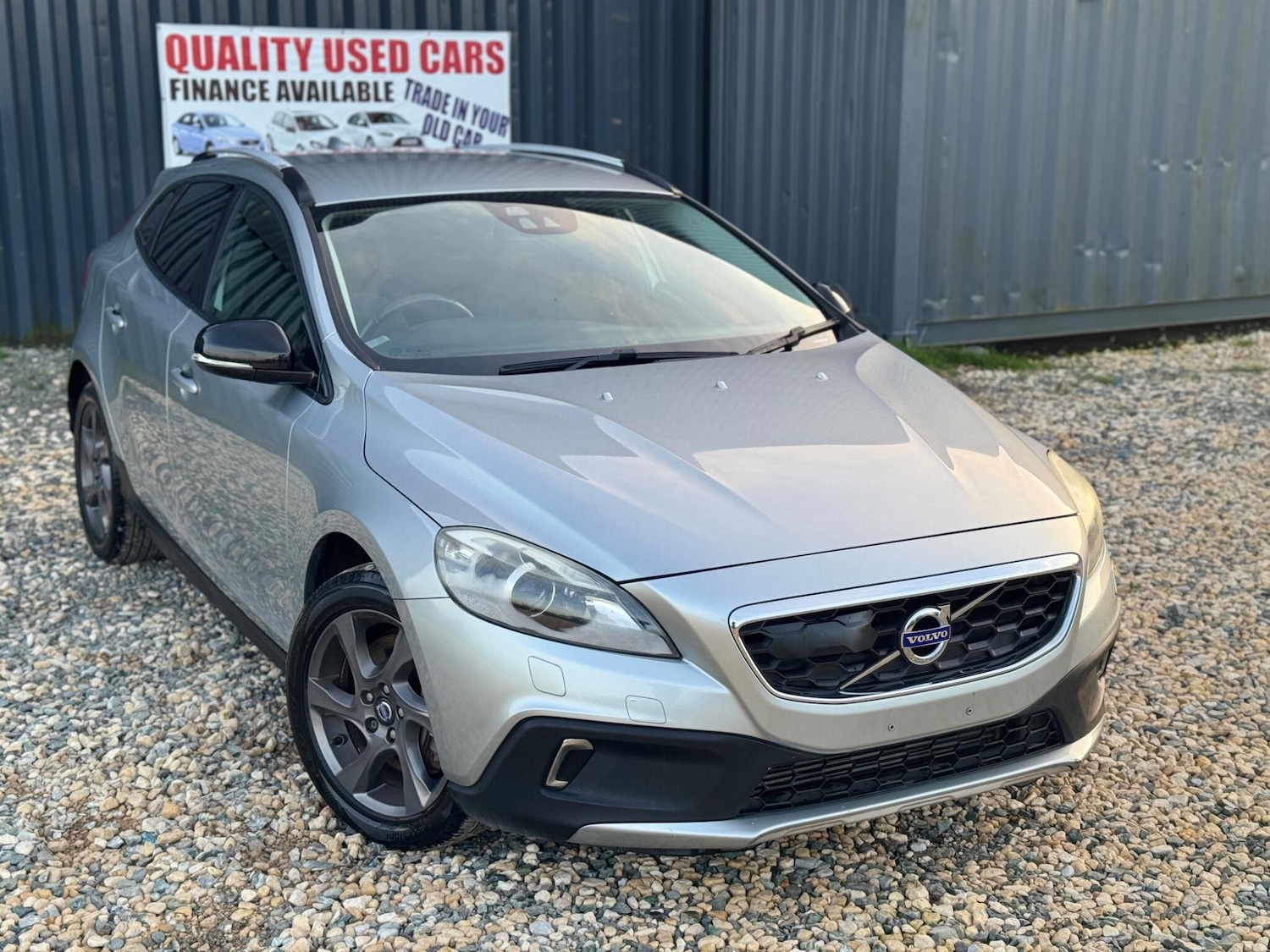 Used Volvo V40 Cross Country for sale - 78086897: Photo 5