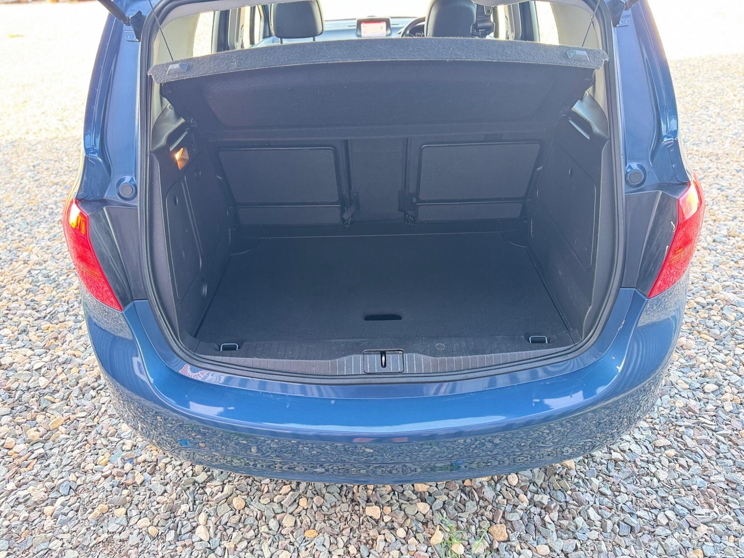 Used Vauxhall Meriva 2014 for sale - 76867019: Photo 18