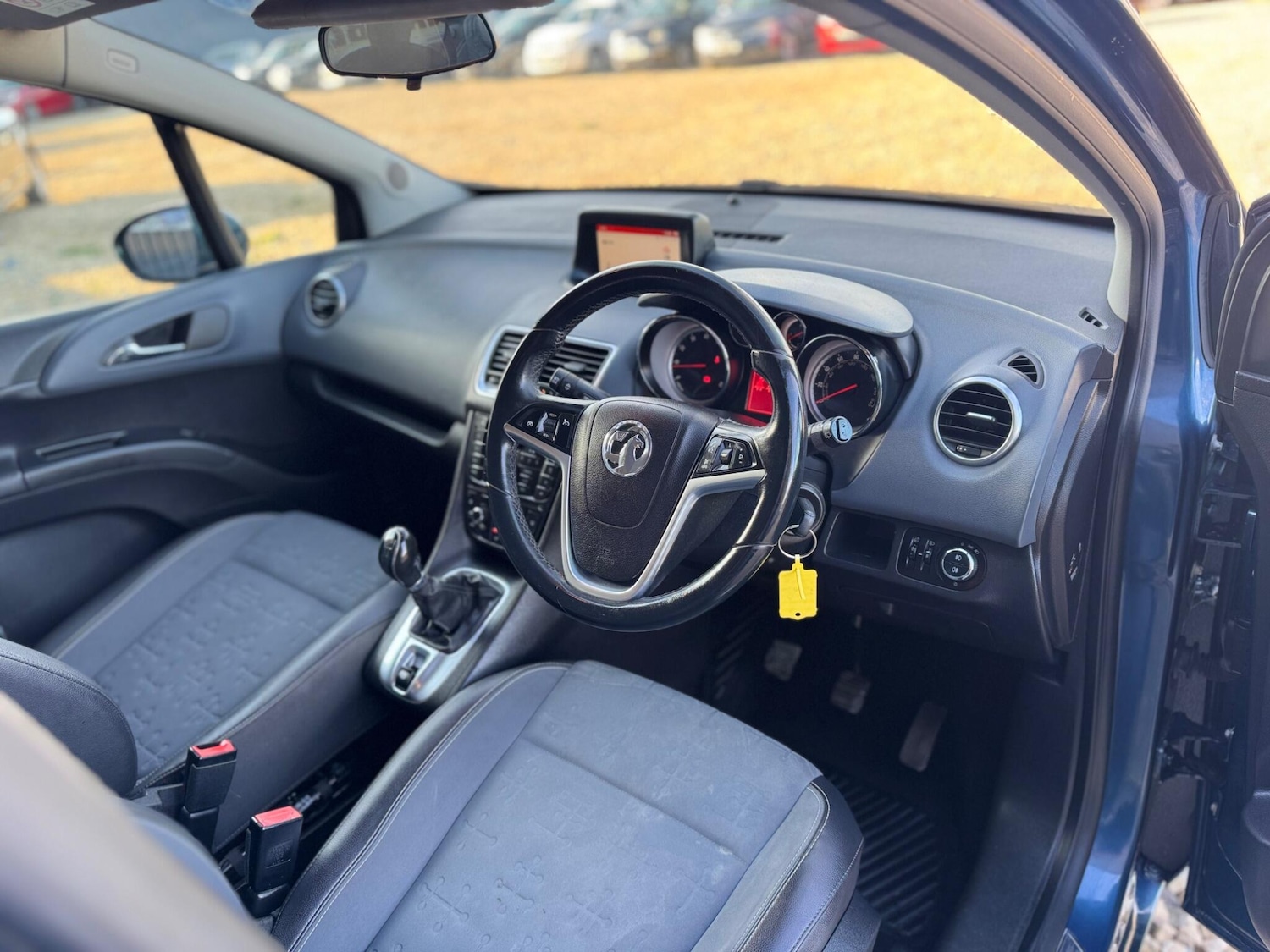 Used Vauxhall Meriva 2014 for sale - 76867019: Photo 24