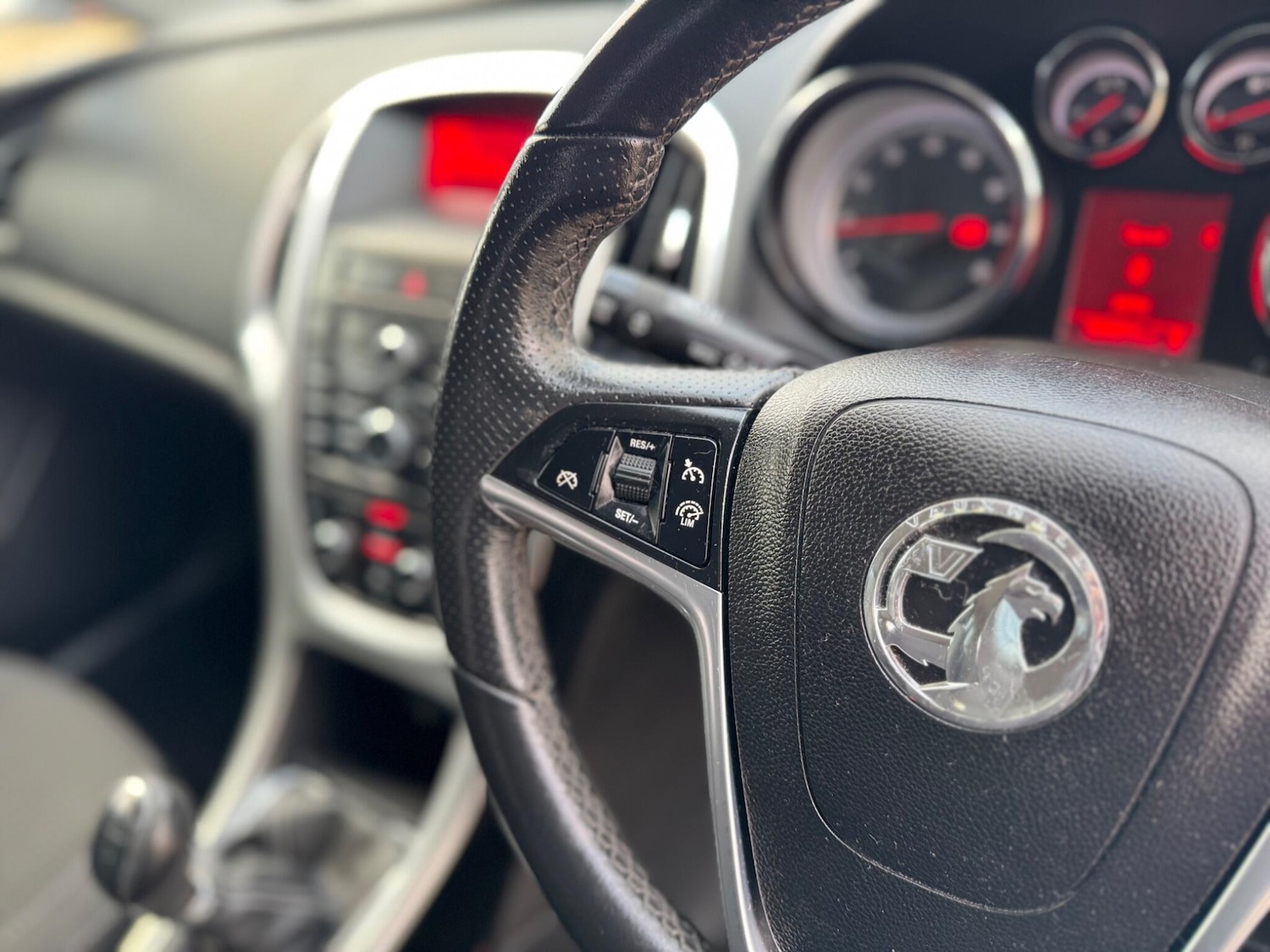 Used Vauxhall Astra 2012 for sale - 76867005: Photo 19